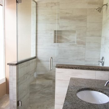 Splendor Shower Door - Glass & Mirrors Near Me - Holland, Ohio