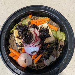 Braisin' Hussies - Soba Noodles with Tofu