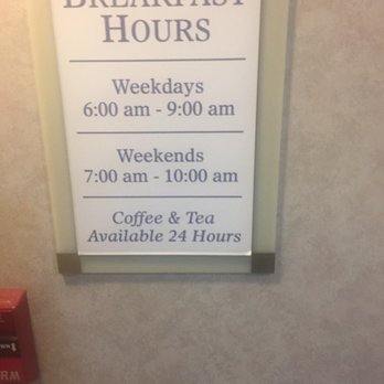 Baymont by Wyndham Dowagiac - If this helps you in any way - Hotels Near Me - Dowagiac, Michigan