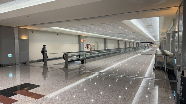 Taiwan Taoyuan International Airport by null