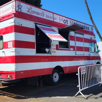 Leonard's Bakery Malasadamobile - Food Trucks Near Me - Honolulu, Hawaii