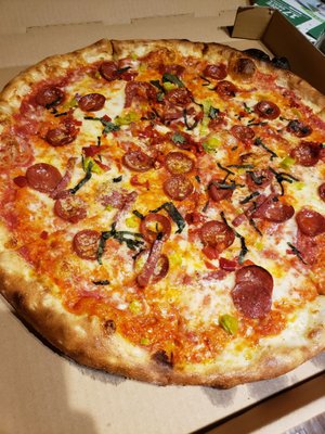 MTH Pizza by null