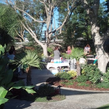 Miner's Leap Winery - Love the booths! - Wineries Near Me - Clarksburg, California