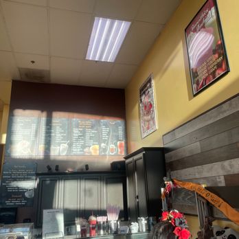 Temptations Chocolate Factory - They also have ice cream, shakes, & smoothies. - Desserts Near Me - Alhambra, California Temptations Chocolate Factory - They also have ice cream, shakes, & smoothies. - Desserts Near Me - Alhambra, California