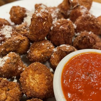 Eddy's Pizza Restaurant - Fried Mushroom - Pizza Near Me - Plano, Texas Eddy's Pizza Restaurant - Fried Mushroom - Pizza Near Me - Plano, Texas