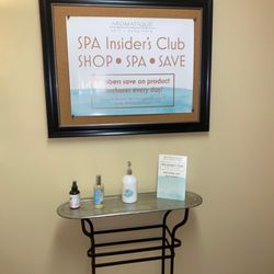 Relaxing and Therapeutic Massage by Ben Deras