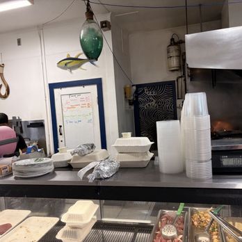 Kilauea Fish Market - Kitchen - Seafood Markets Near Me - Kilauea, Hawaii Kilauea Fish Market - Kitchen - Seafood Markets Near Me - Kilauea, Hawaii