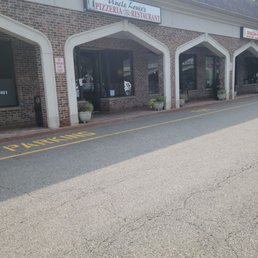 Exterior outside entrance of Uncle Louie's Pizza - Franklin Lakes, New Jersey Exterior outside entrance of Uncle Louie's Pizza - Franklin Lakes, New Jersey