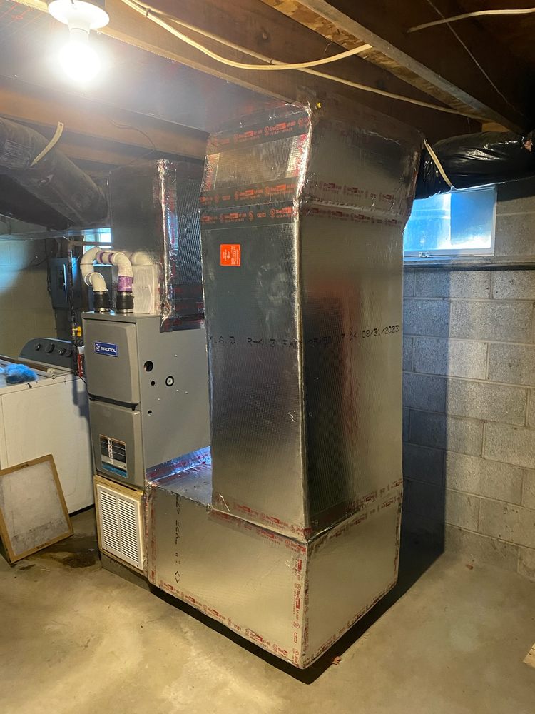 Slide of Mr Breeze HVAC, Hot Water & Plumbing Service