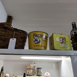 The Galena Antique Mall - Great antiques
