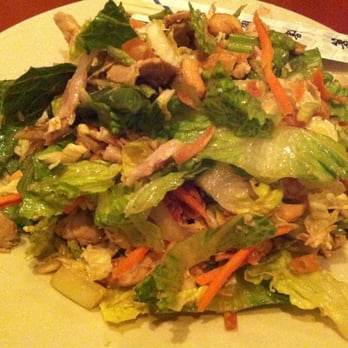 Fred 62 - Chinese Chicken Salad - Diners Near Me - Los Angeles, California