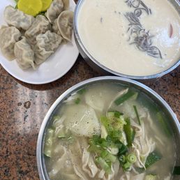 Chicken noodle man dooooos and konguksu Chicken noodle man dooooos and konguksu