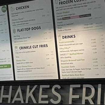 Shake Shack - American Near Me - East Elmhurst, New York
