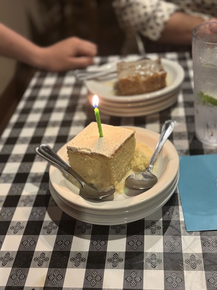 Doe's Eat Place