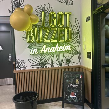 Better Buzz Coffee Anaheim - Cute photo op - Coffee & Tea Near Me - Anaheim, California