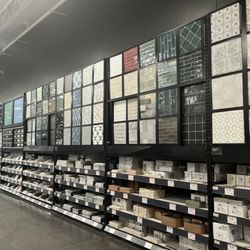 Floor & Decor