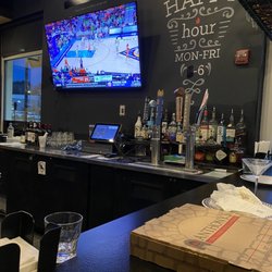 Anthony's Coal Fired Pizza & Wings - Bar