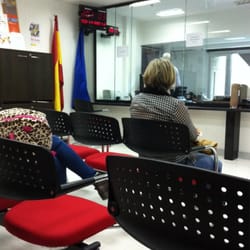 Consulado Geral Espanha - Sala de espera reformada.