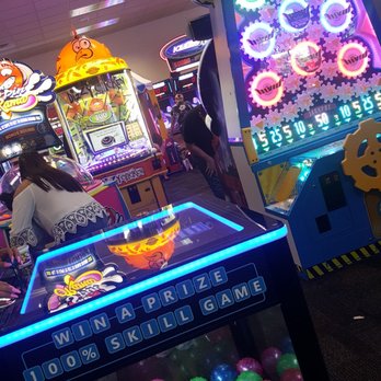 Chuck E. Cheese - Games galore - Pizza Near Me - Kapolei, Hawaii