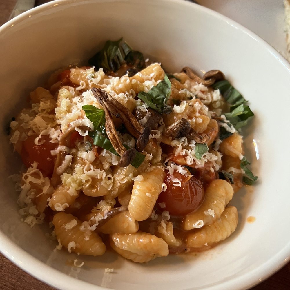 Union - Cavatelli Alla Vodka - New American Near Me - Chicago, Illinois Union - Cavatelli Alla Vodka - New American Near Me - Chicago, Illinois