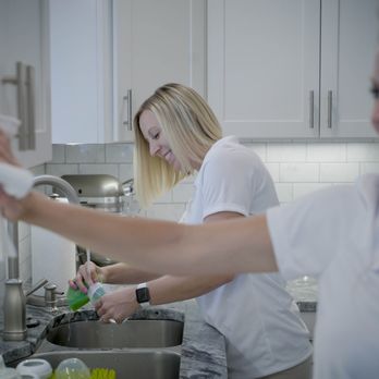 Dash Maids - Home Cleaning Near Me - Kirkwood, Missouri Dash Maids - Home Cleaning Near Me - Kirkwood, Missouri