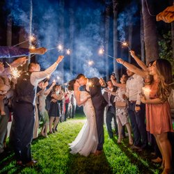 Toanven Photography - Sparklers Exit Kiss :)