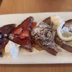 Batter & Berries - French toast Flight