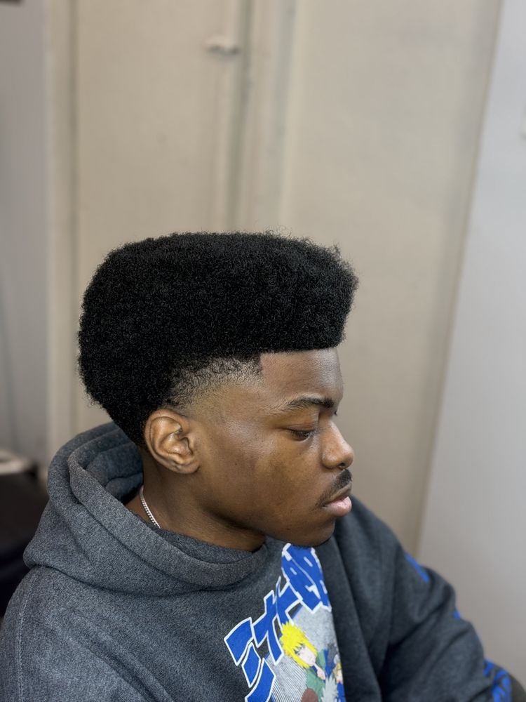 The Heavenly Cutz Logo