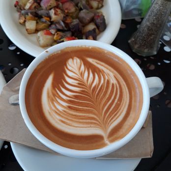 Urth Caffe - Spanish latte - Coffee & Tea Near Me - Laguna Beach, California Urth Caffe - Spanish latte - Coffee & Tea Near Me - Laguna Beach, California