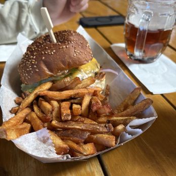 Noble Beast Brewing - Burger - Breweries Near Me - Cleveland, Ohio