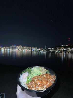 45th Stop N Shop & Poke Bar by null