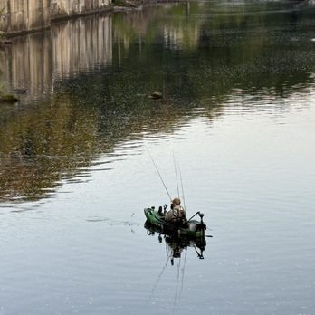 River Mill Park - This guy is living his best life! - Parks Near Me - Occoquan, Virginia