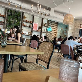 Hatch 44 Cafe - Cafes Near Me - Metuchen, New Jersey Hatch 44 Cafe - Cafes Near Me - Metuchen, New Jersey