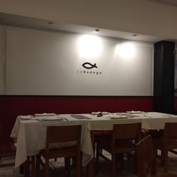 La Bodega - Interior