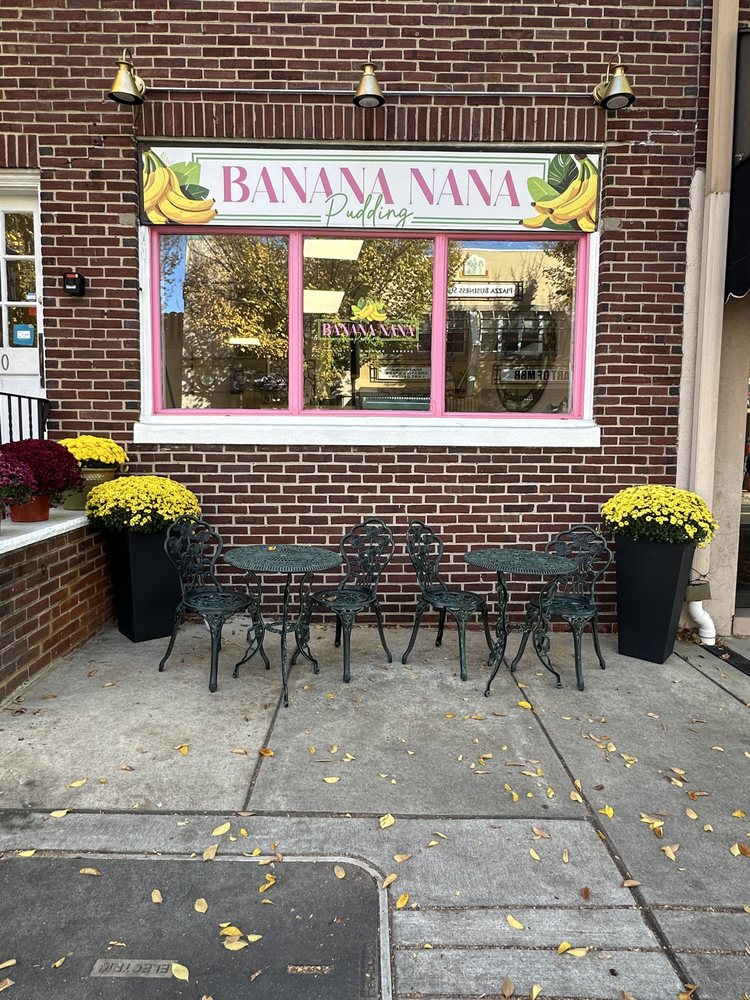 Food from Banana Nana Pudding