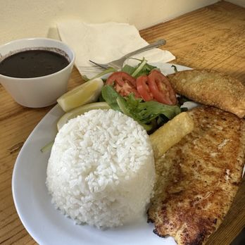 El Cubano - Red snapper - Cuban Near Me - Saint Paul, Minnesota