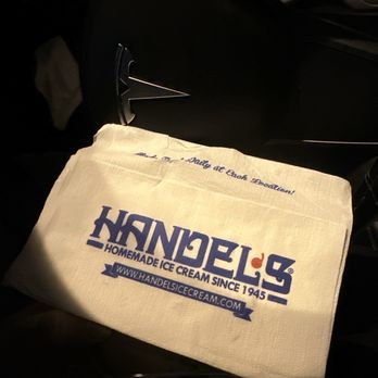 Handel's Homemade Ice Cream - Ice cream - Ice Cream & Frozen Yogurt Near Me - Visalia, California Handel's Homemade Ice Cream - Ice cream - Ice Cream & Frozen Yogurt Near Me - Visalia, California