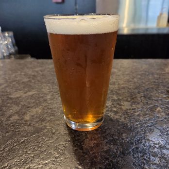 Groove Brewing - Steamtown Gold Lager - Breweries Near Me - Scranton, Pennsylvania Groove Brewing - Steamtown Gold Lager - Breweries Near Me - Scranton, Pennsylvania