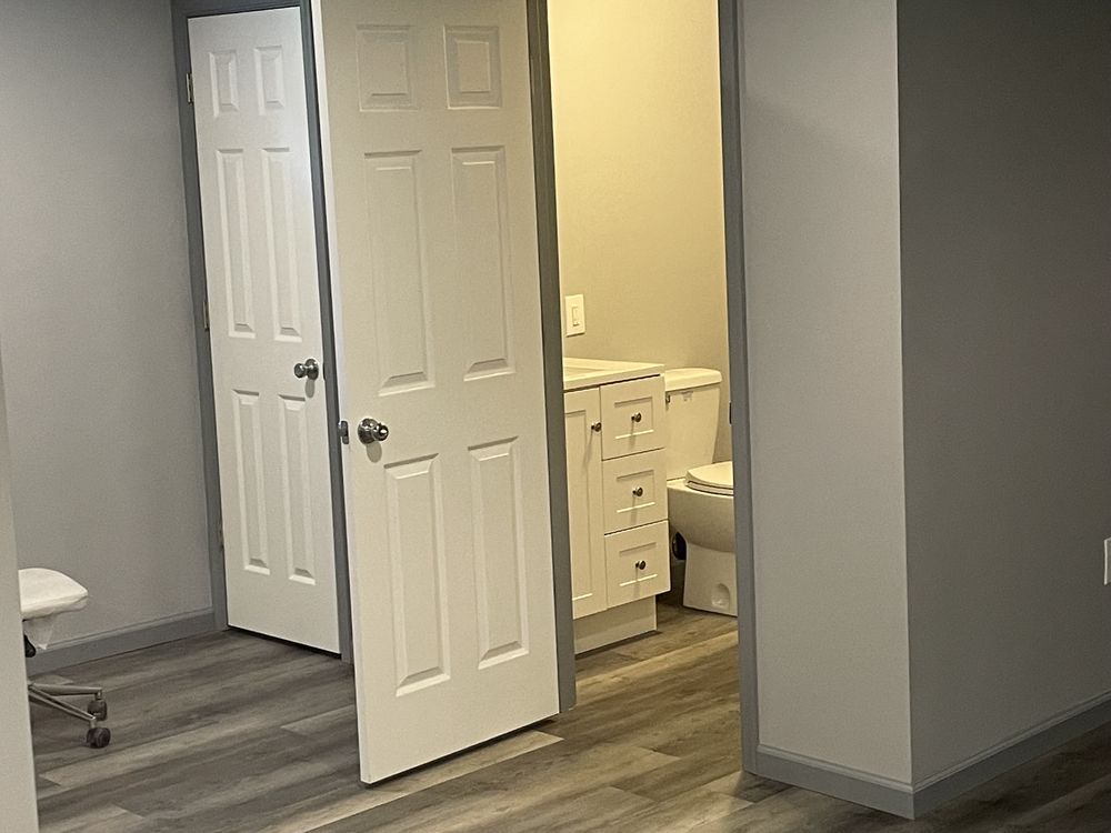 Slide of DW We Fix Anything