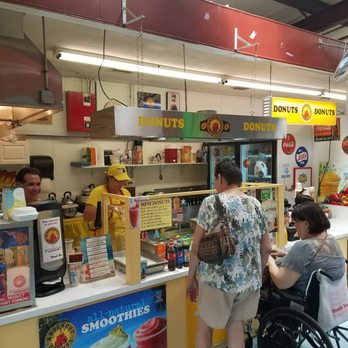 Knockout Mini Donuts Renninger's Flea Market - Mini donuts in Renningers flea market. Mike helping customers. - Donuts Near Me - Mount Dora, Florida Knockout Mini Donuts Renninger's Flea Market - Mini donuts in Renningers flea market. Mike helping customers. - Donuts Near Me - Mount Dora, Florida
