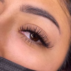 Bell’s Lashes - natural