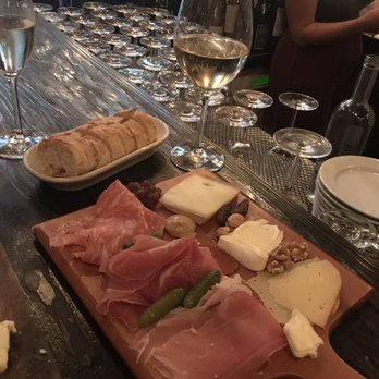 Mignon - Wine and $15/3 choice board - Wine Bars Near Me - Los Angeles, California