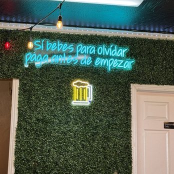 Pupuseria El Kiosco - Cute light fixtures - Salvadoran Near Me - Long Beach, California