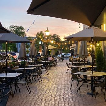 Allendale Steakhouse - Out door patio - Steakhouses Near Me - Allendale, New Jersey