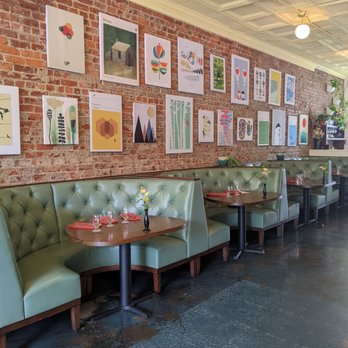 Laura Lee's - Inside: chic and modern - New American Near Me - Richmond, Virginia Laura Lee's - Inside: chic and modern - New American Near Me - Richmond, Virginia