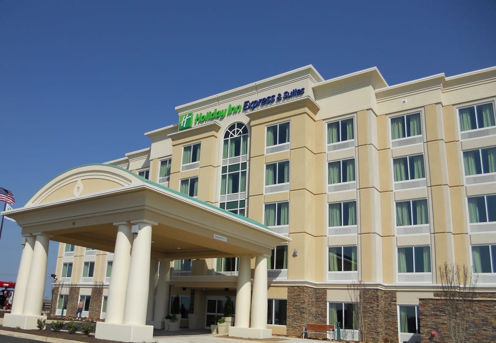 HOLIDAY INN EXPRESS & SUITES JACKSON NORTHEAST 40 Photos & 36 Reviews