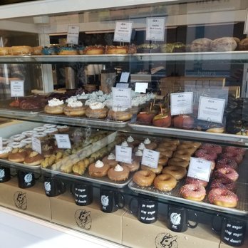 Doe Donuts - Donuts Near Me - Portland, Oregon