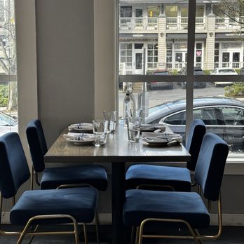 Nick’s On Madison - New American Near Me - Seattle, Washington