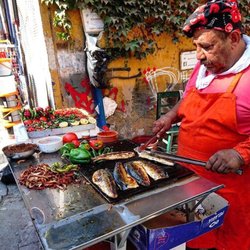 Balıkçı Emin Usta - Amazing fish sandwiches!