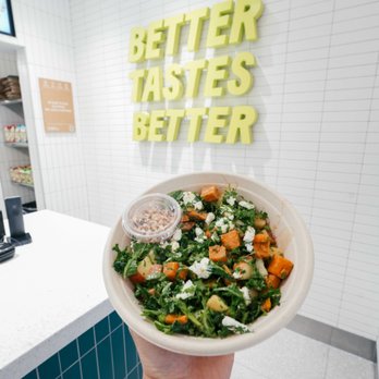 Chopt Creative Salad - Salad Near Me - North Wales, Pennsylvania Chopt Creative Salad - Salad Near Me - North Wales, Pennsylvania